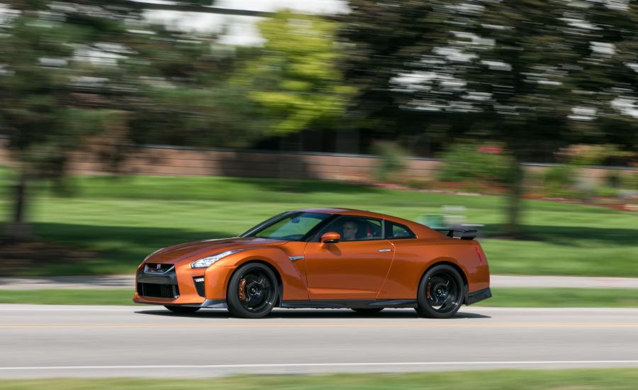  Nissan GT-R Track Edition (R35) 2017 года  (NA) (фото 41 из 45)
